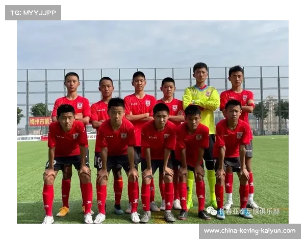 伊宁“一带一路”国际篮球邀请赛，白俄罗斯队夺冠